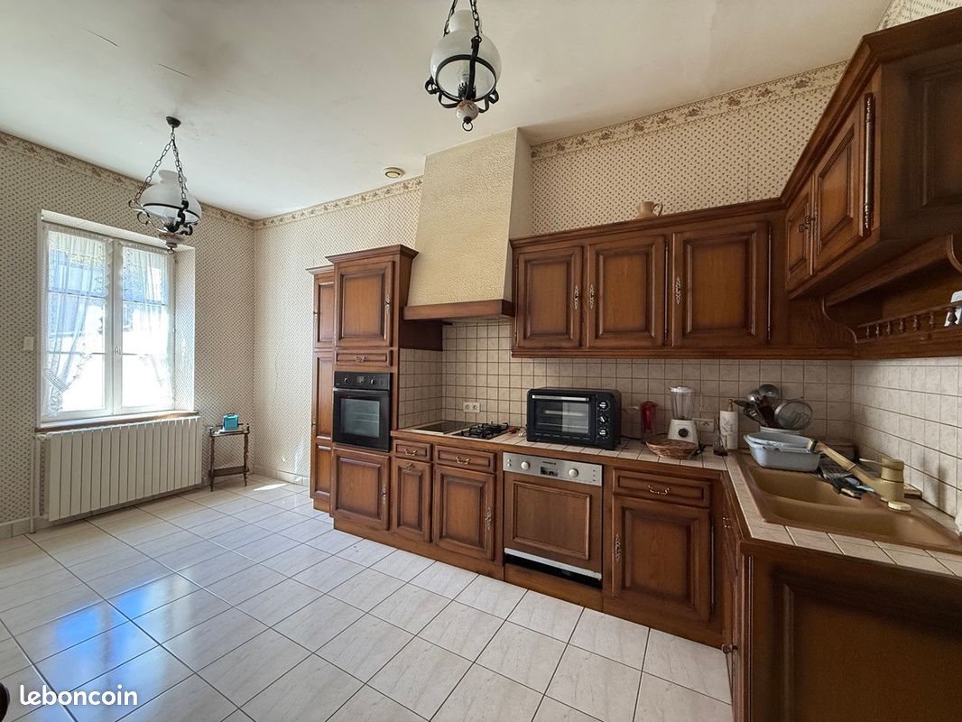 Maison à vendre, 195m², Issoudun