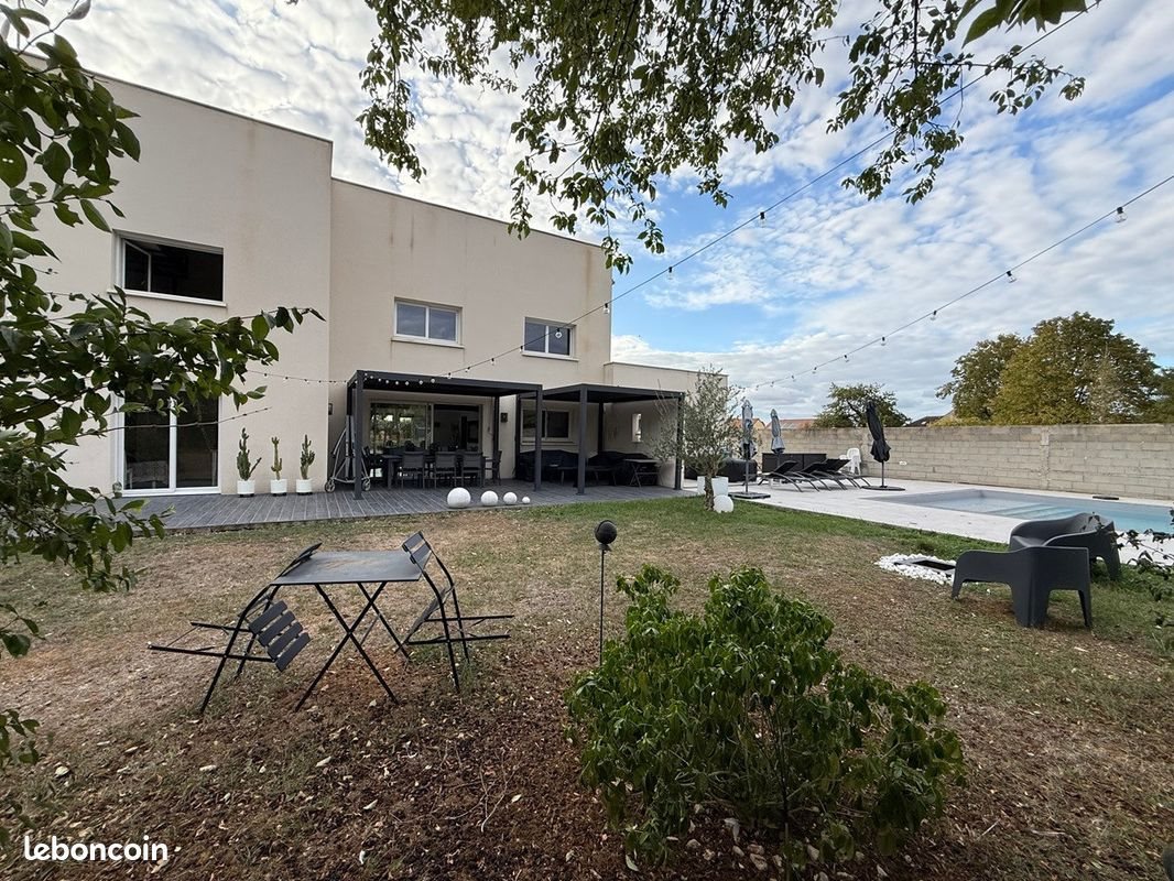 Maison à vendre, 190m², Issoudun