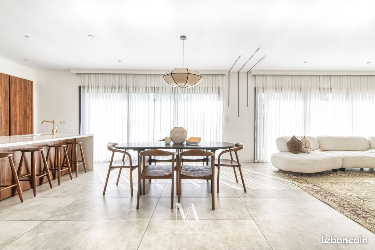 Maison à vendre, 132m², Ecouflant