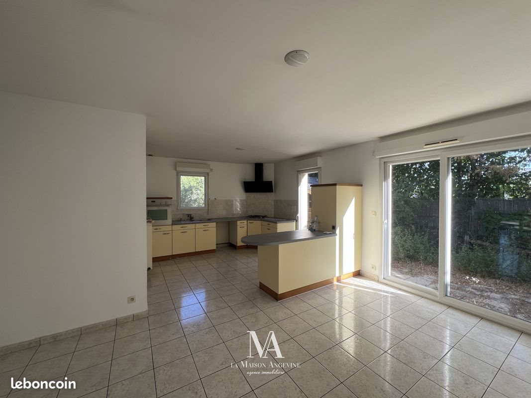 Maison à vendre, 118m², Saint-Jean-de-Linières
