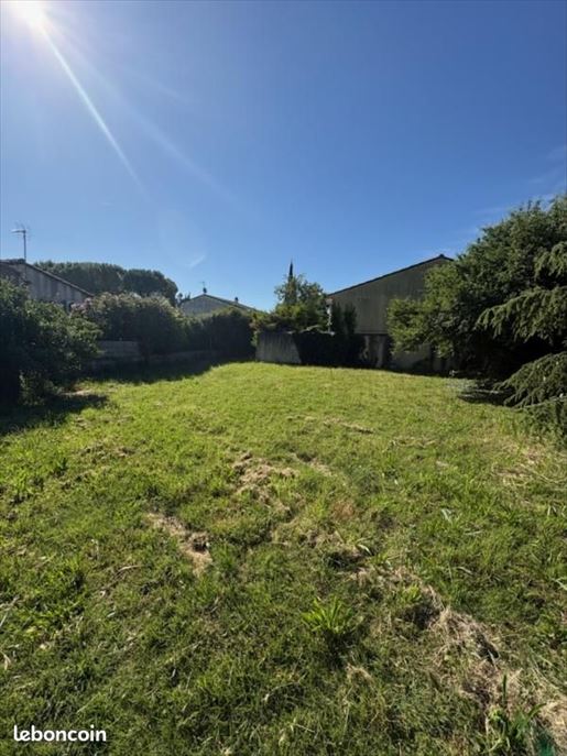 Advert pic 0