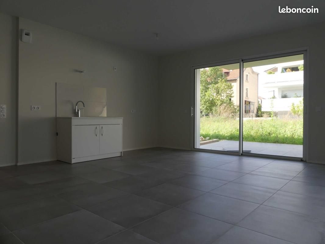 Appartement à louer, 71m², Metz