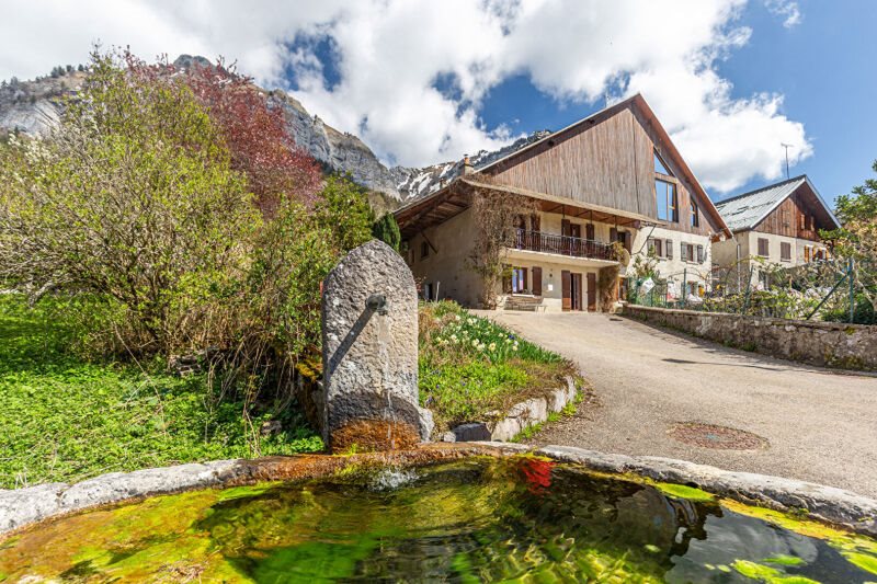 Maison à vendre, 138m², Talloires-Montmin