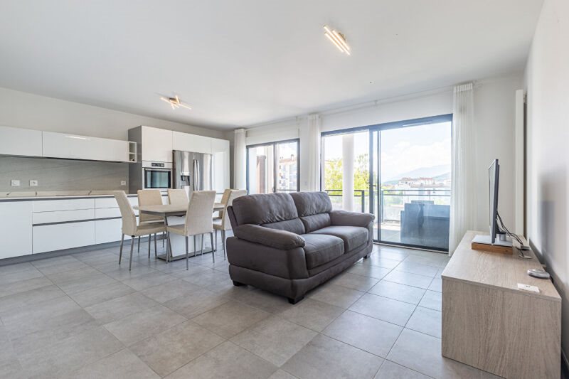 Appartement à vendre, 81m², Annecy