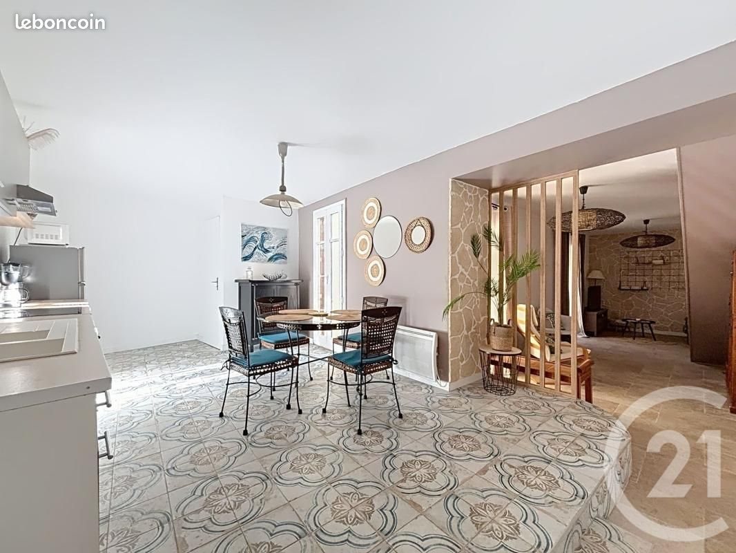 Appartement à louer, 75m², Le Boulou