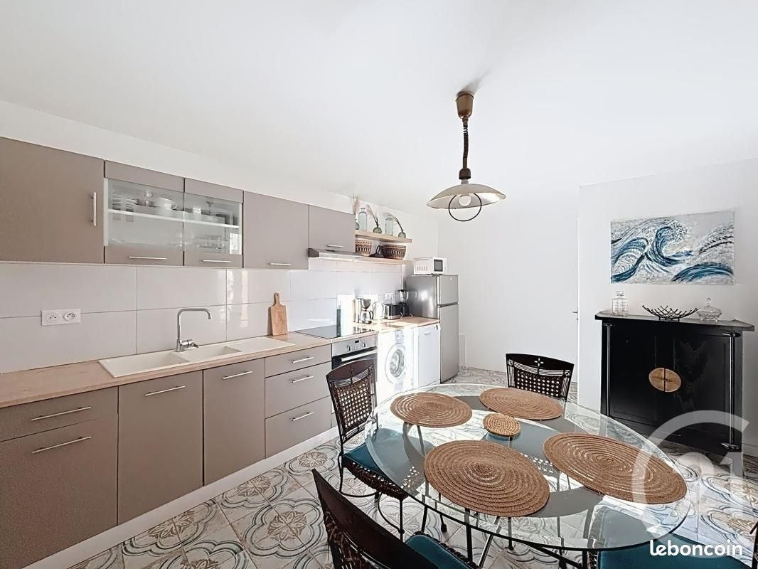 Appartement à louer, 75m², Le Boulou