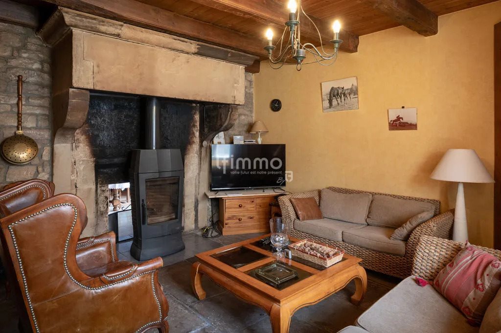 Maison à vendre, 180m², Charmois-l'Orgueilleux