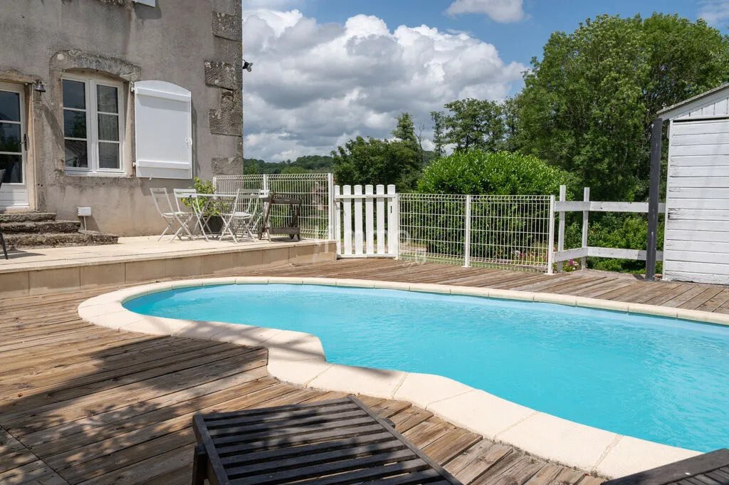Maison à vendre, 180m², Charmois-l'Orgueilleux