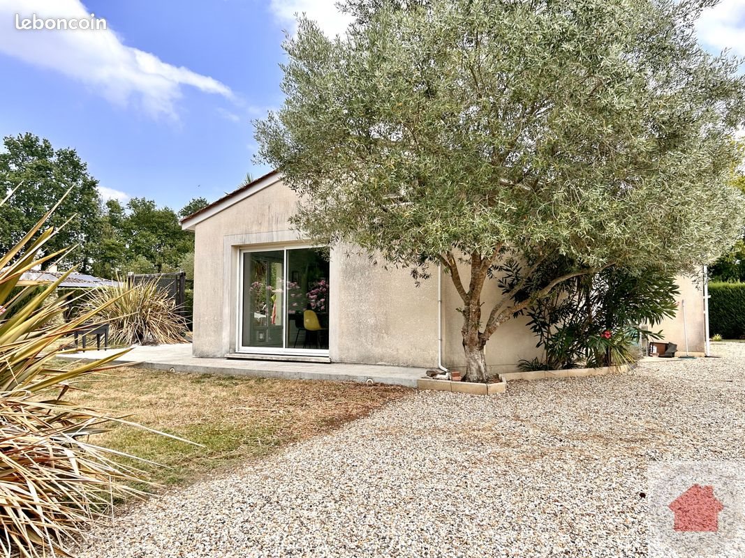 Maison à vendre, 93m², Izon