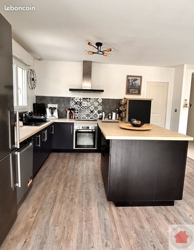 Maison à vendre, 93m², Izon