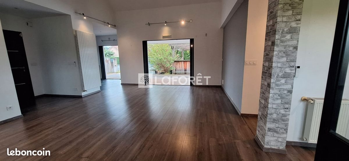 Maison à louer, 119m², Idron