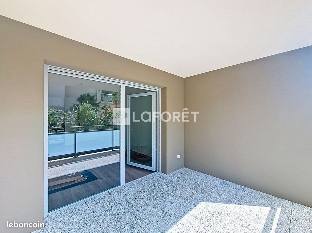 Appartement à louer, 43m², Pau