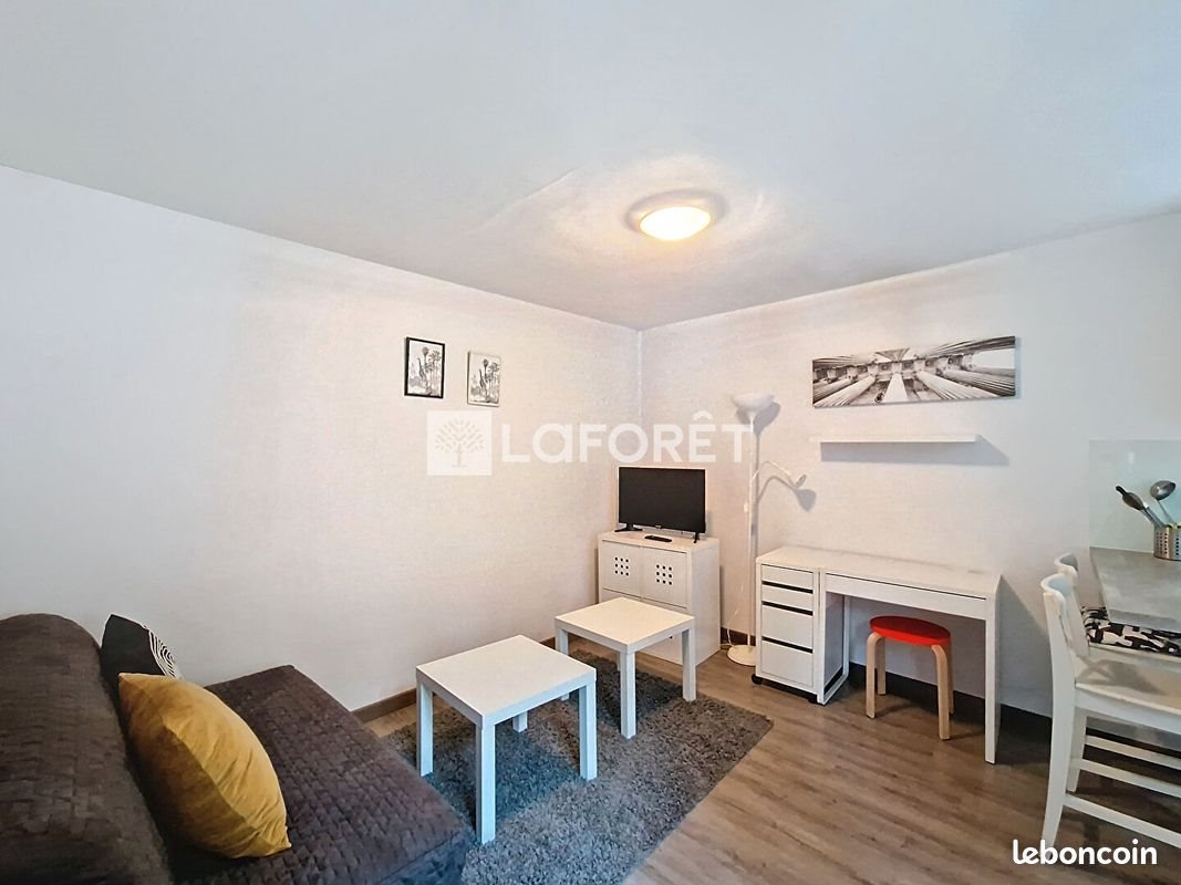 Appartement à louer, 27m², Pau