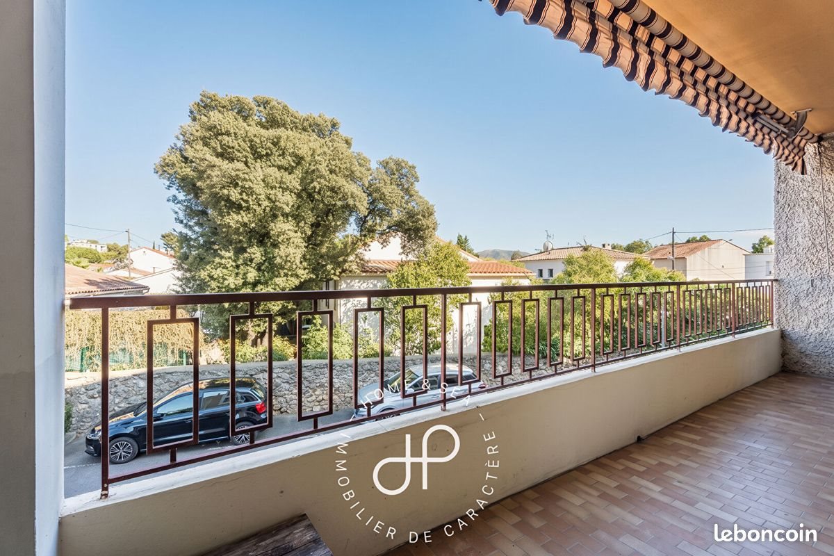 Appartement à louer, 69m², Marseille 12ème