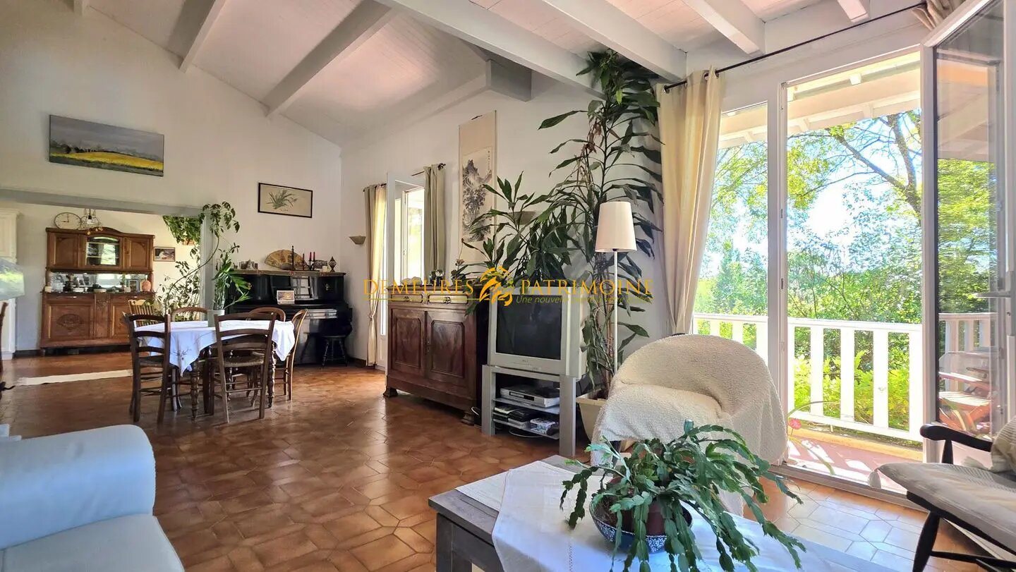 Maison à vendre, 260m², Ruelle-sur-Touvre