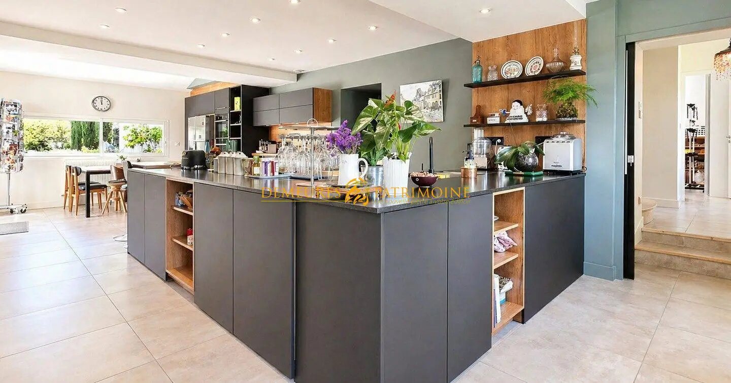 Maison à vendre, 270m², Angoulême
