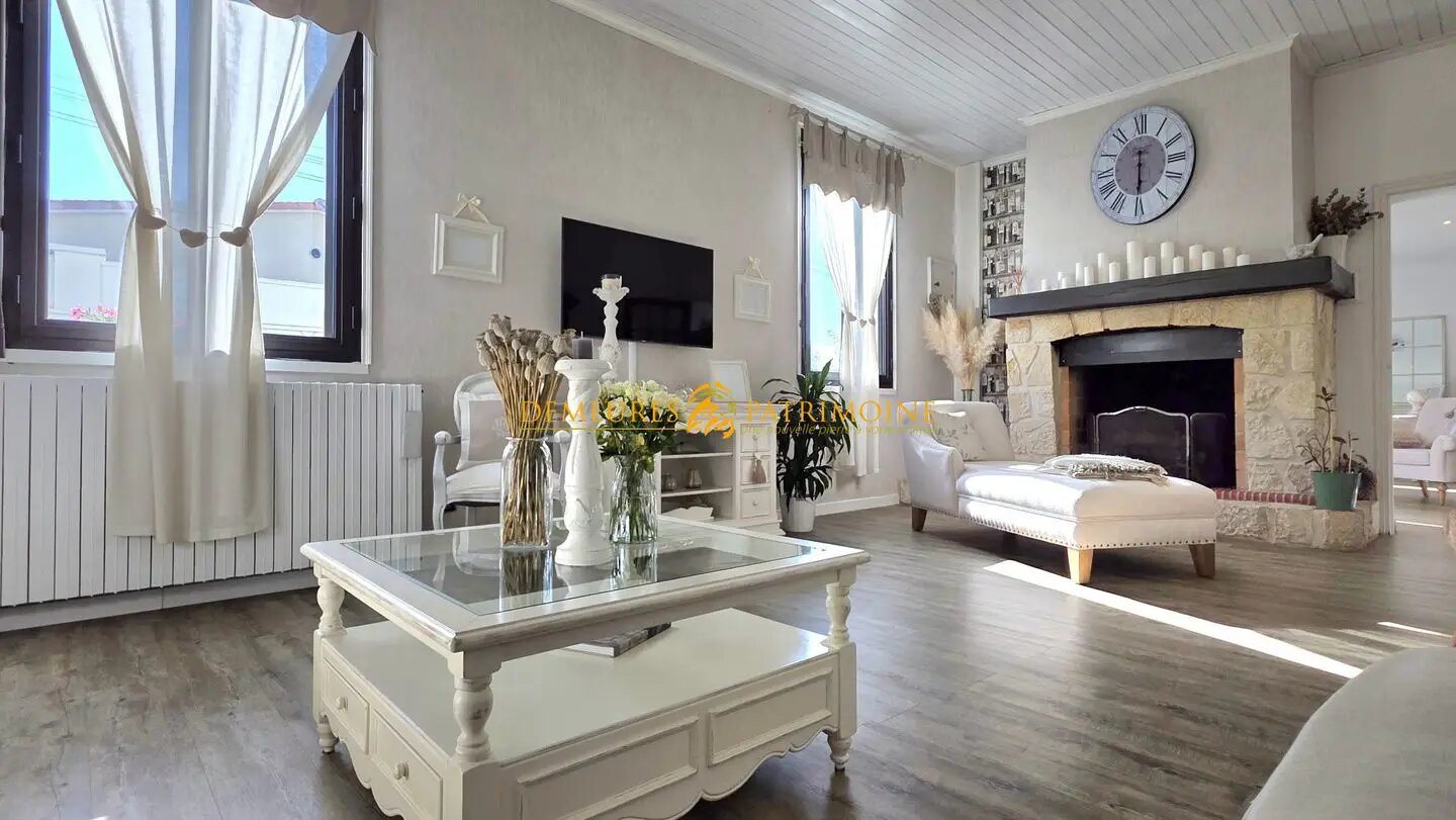 Maison à vendre, 247m², Ruelle-sur-Touvre