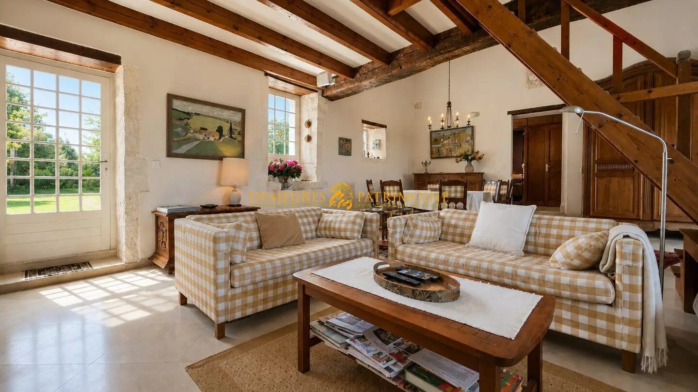 Maison à vendre, 334m², Roullet-Saint-Estèphe