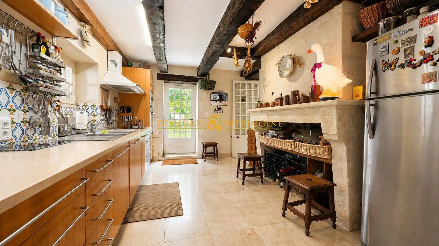 Maison à vendre, 334m², Roullet-Saint-Estèphe