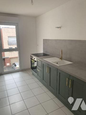 Appartement à louer, 71m², Saint-Saulve