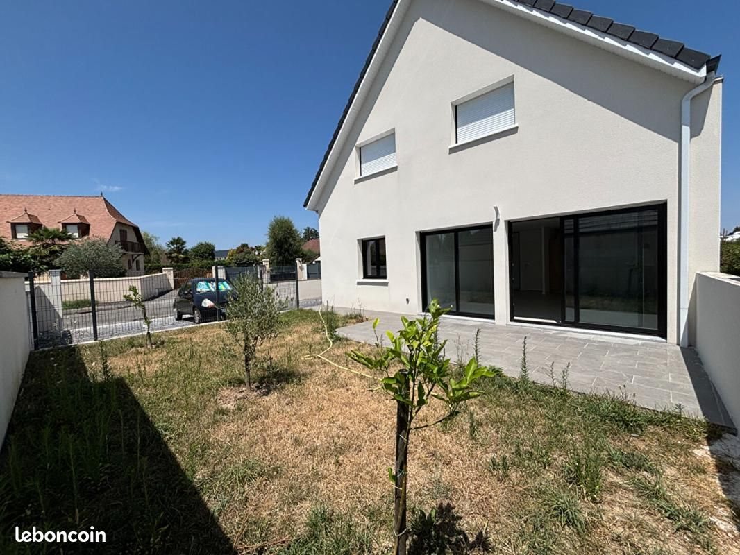 Maison à louer, 120m², Idron