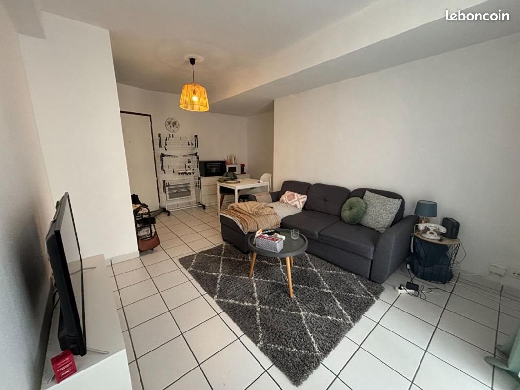 Appartement à louer, 38m², Pau