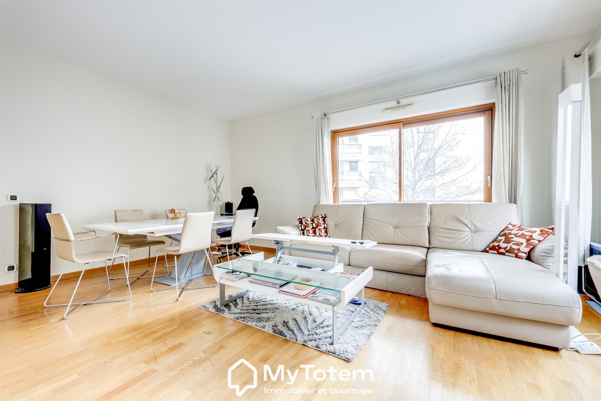 Appartement à vendre, 72m², Courbevoie