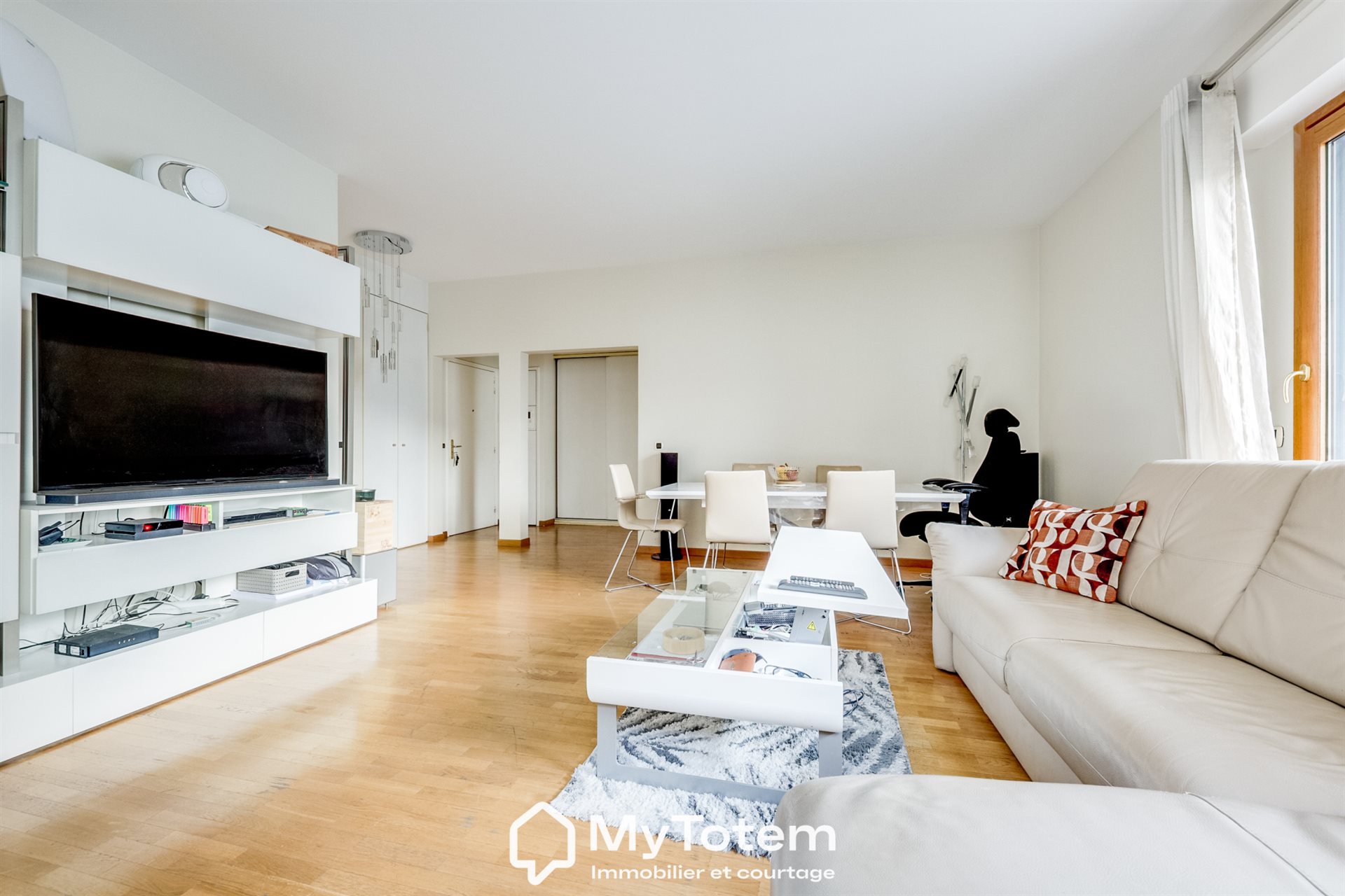 Appartement à vendre, 72m², Courbevoie