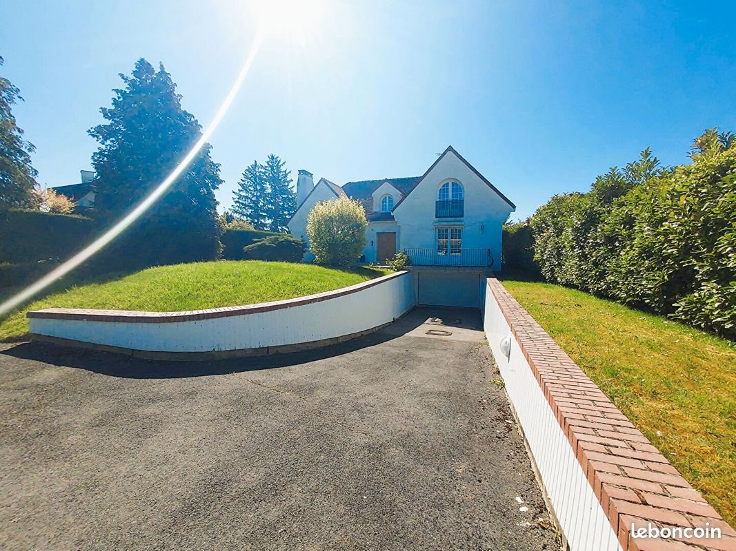 Maison à vendre, 192m², Saint-Quentin