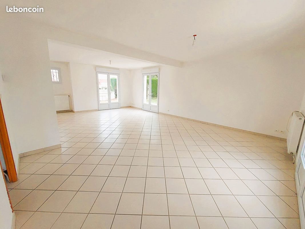 Maison à vendre, 156m², Saint-Quentin