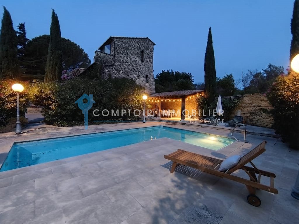 Maison à vendre, 210m², Aramon
