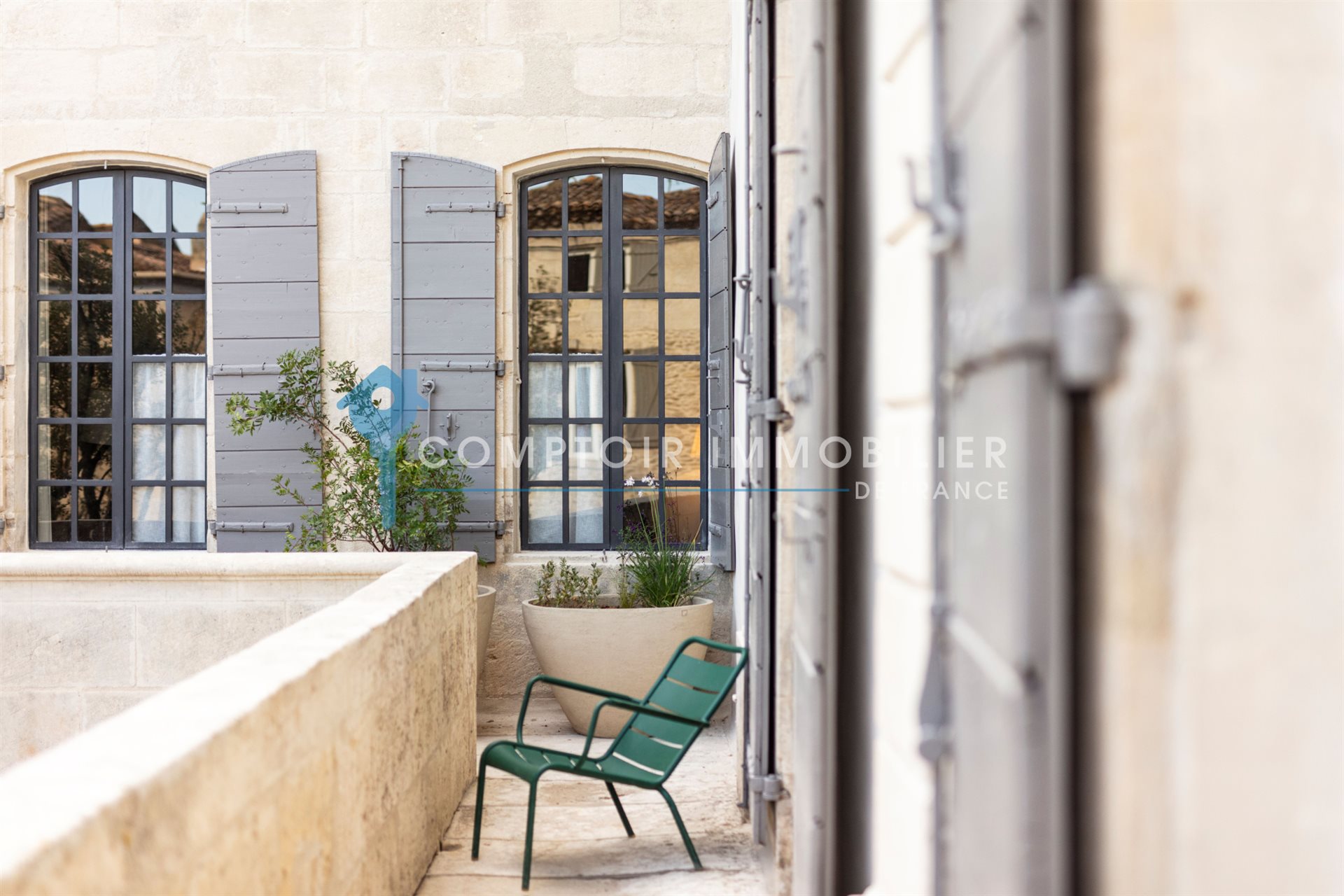 Maison à vendre, 1167m², Vallabrègues