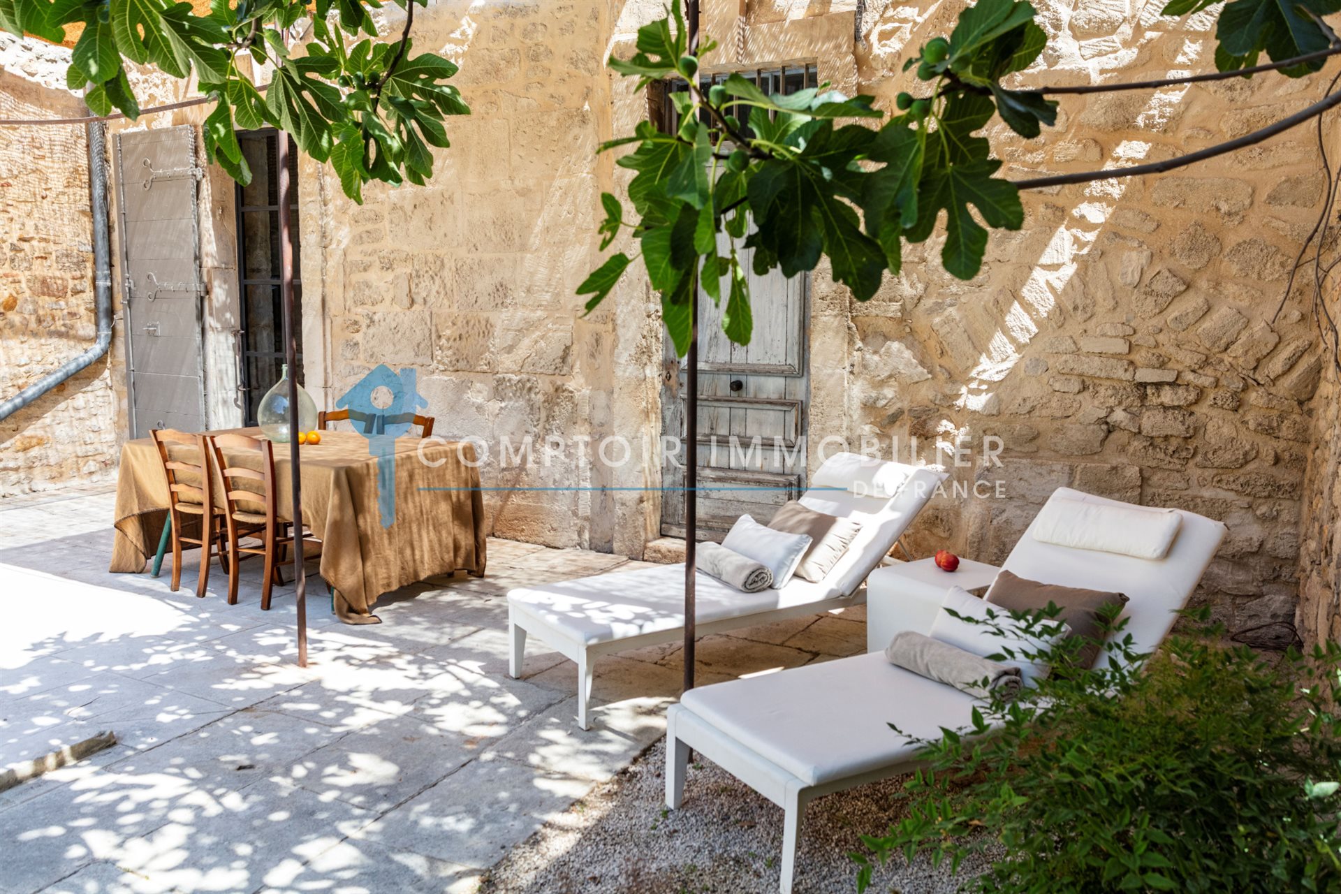 Maison à vendre, 1167m², Vallabrègues