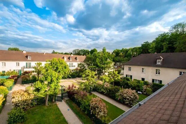 Maison à louer, 130m², Saint-Germain-en-Laye
