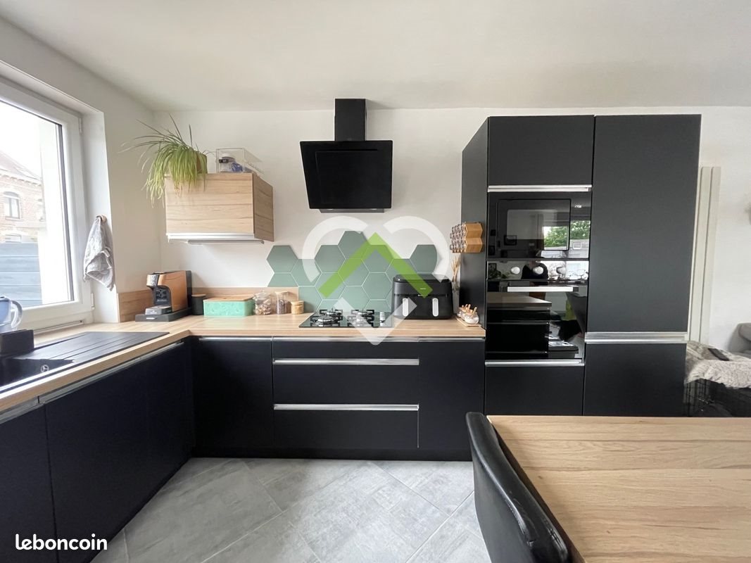 Maison à vendre, 93m², Lesquin