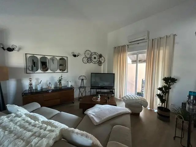 Appartement à louer, 75m², Baho