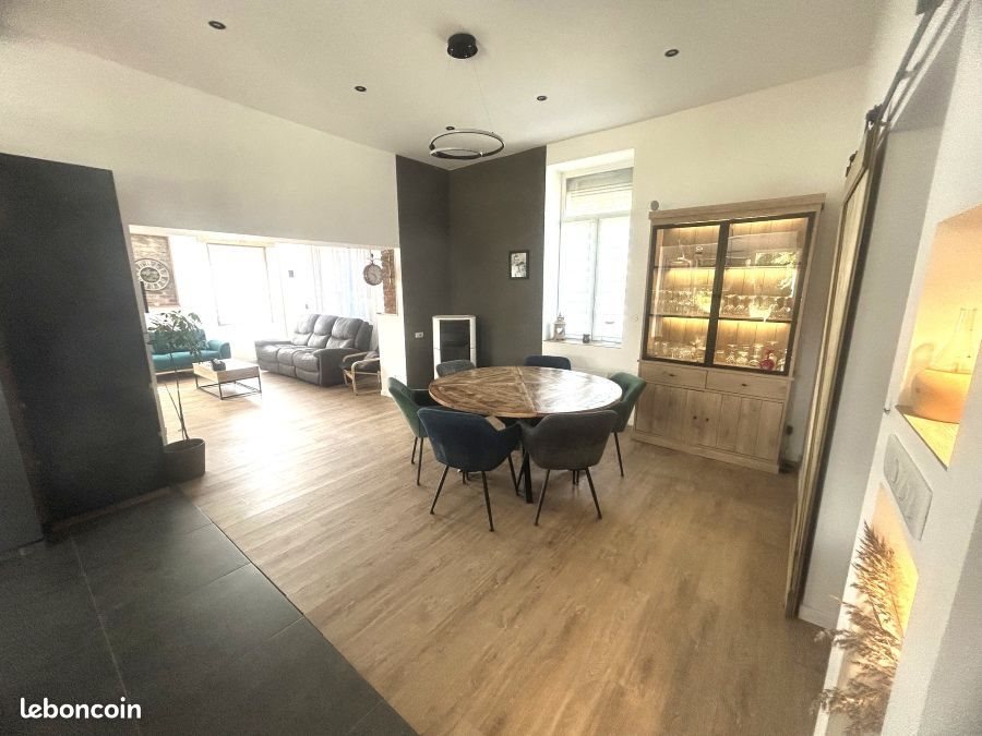 Maison à vendre, 168m², Château-l'Abbaye