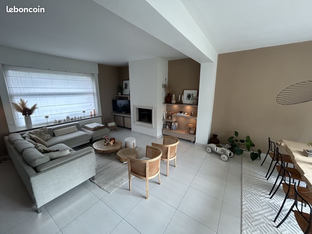 Maison à vendre, 230m², Mortagne-du-Nord