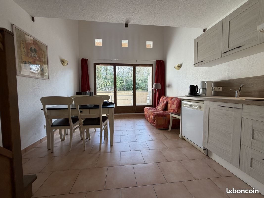 Appartement à vendre, 36m², Barjac