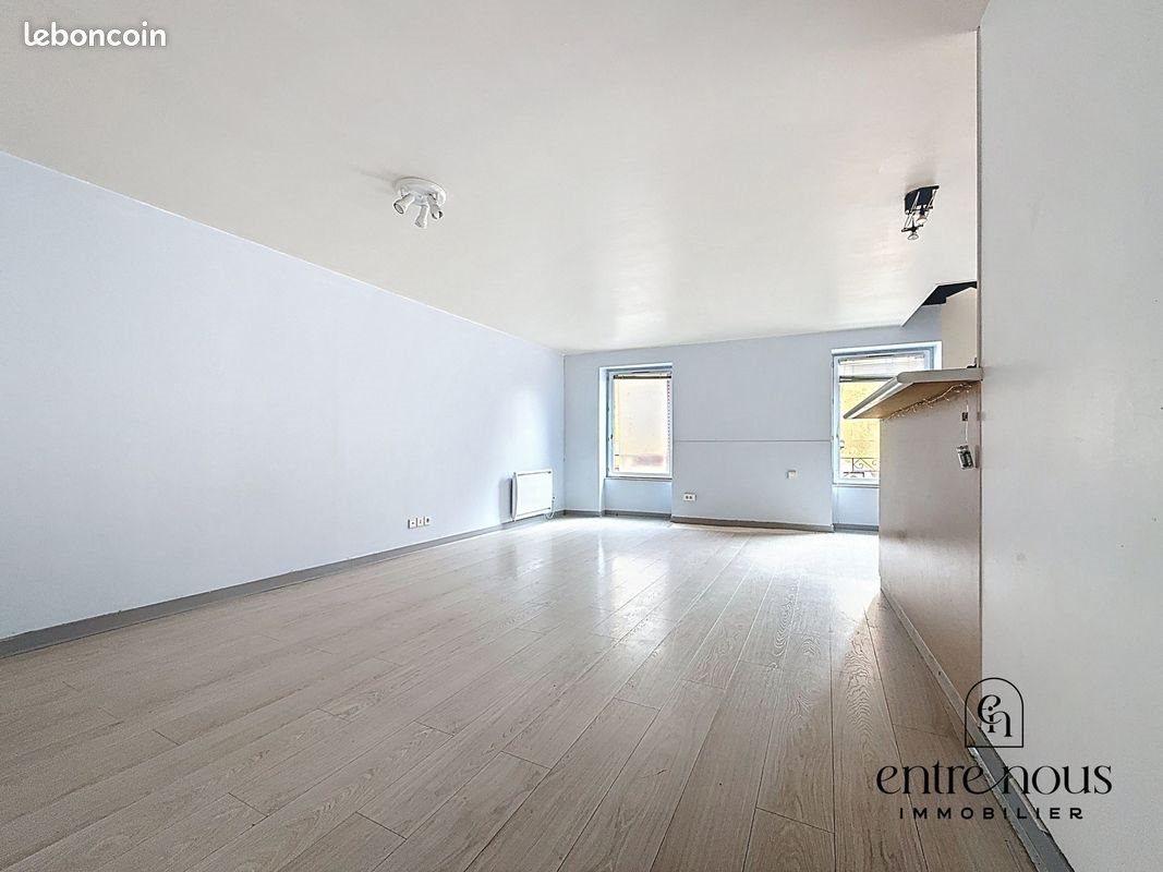 Appartement à vendre, 153m², Cours-la-Ville
