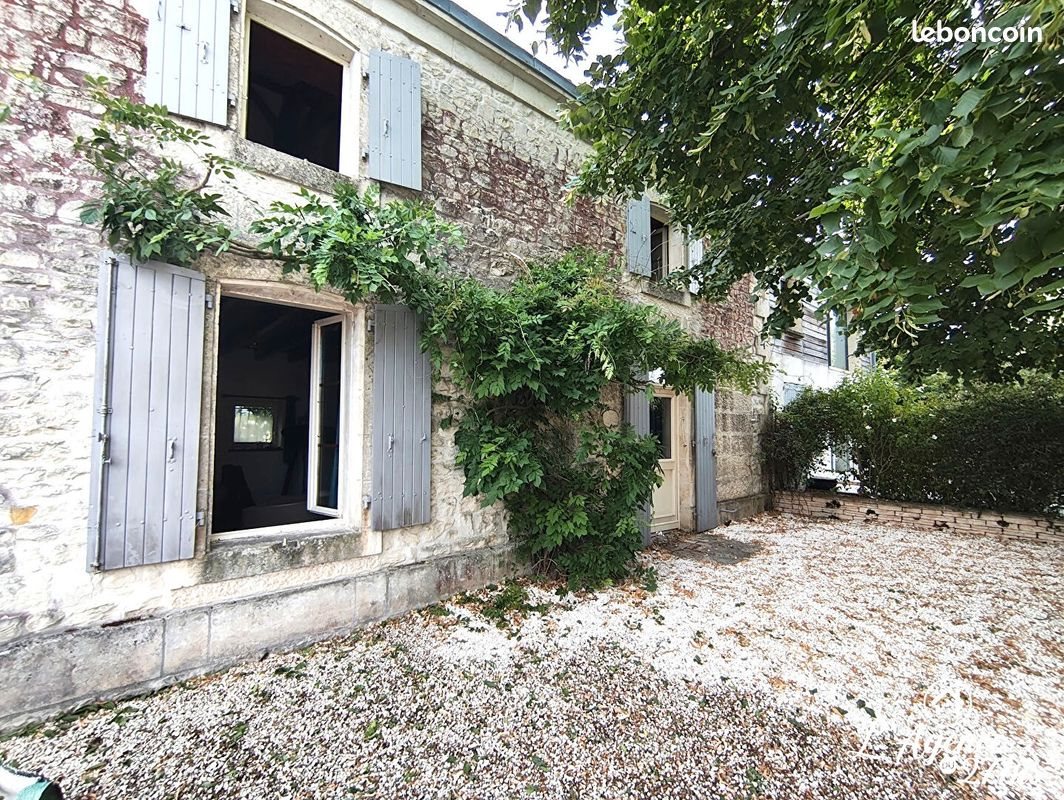 Maison à vendre, 142m², Fors