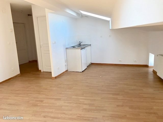 Appartement à louer, 40m², Pont-Saint-Vincent