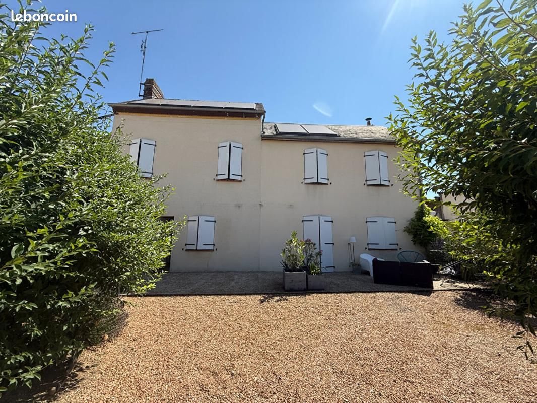 Maison à vendre, 87m², Bazoches-sur-Hoëne