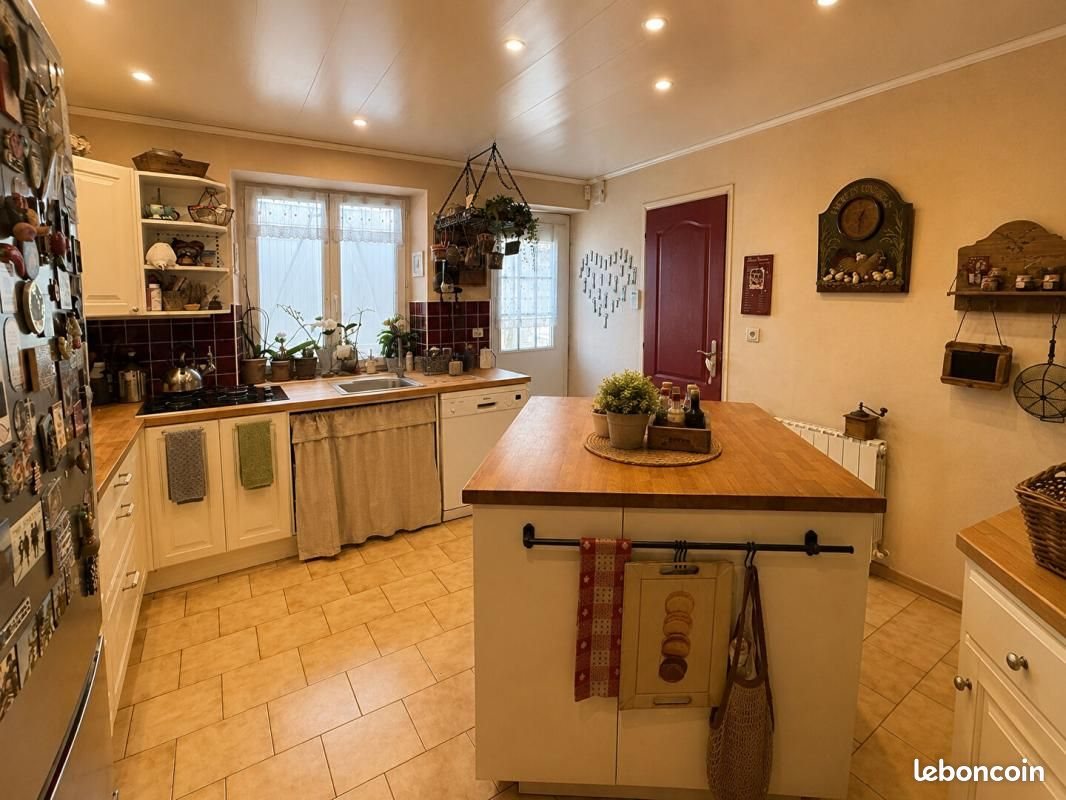 Maison à vendre, 87m², Bazoches-sur-Hoëne