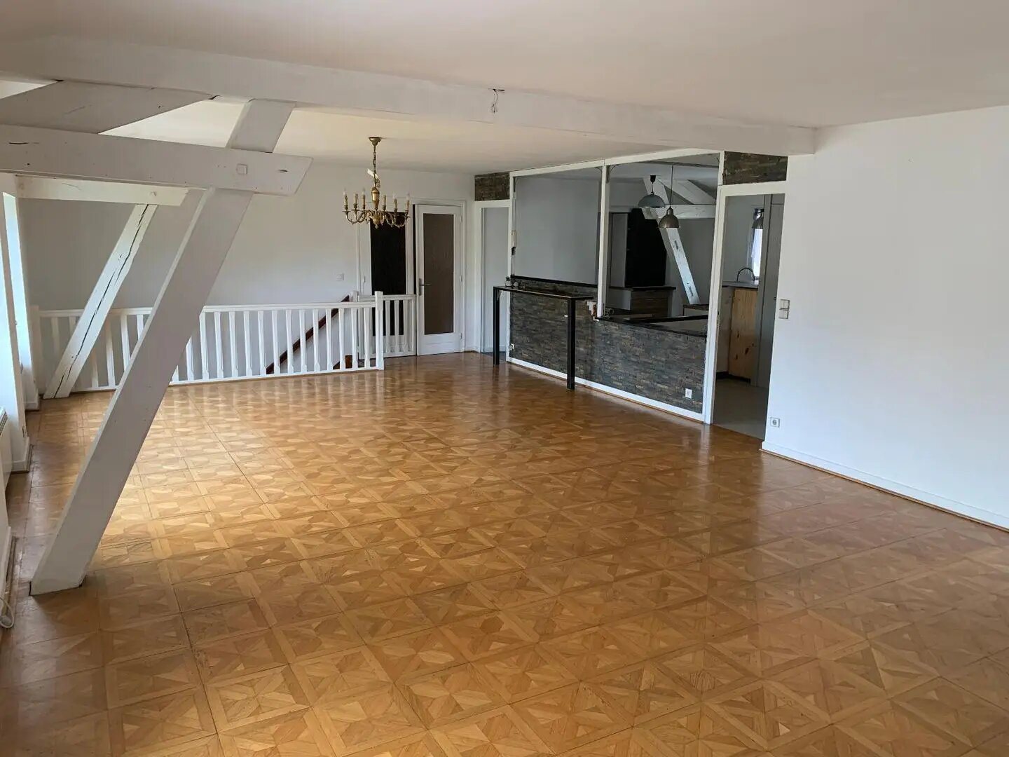 Appartement à louer, 123m², Pont-de-Chéruy