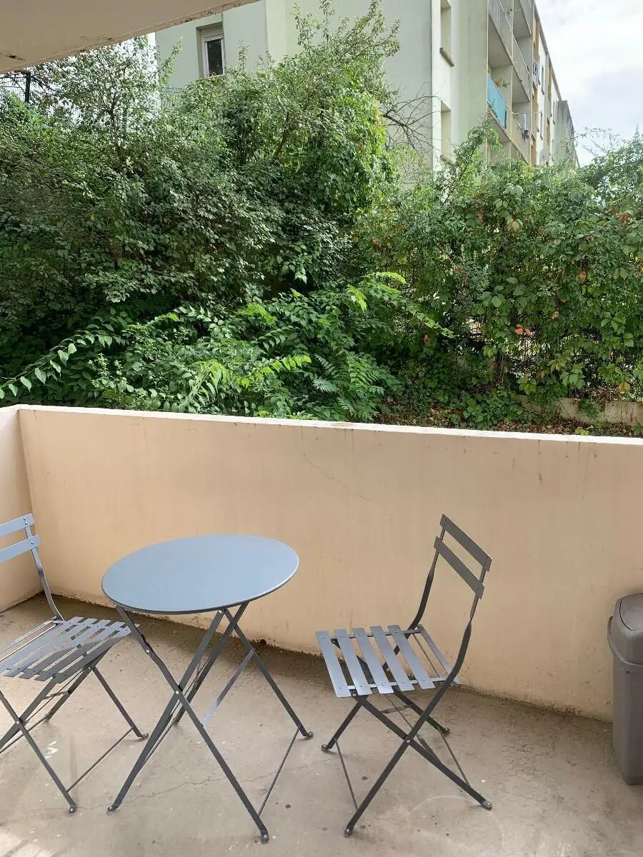 Appartement à louer, 37m², Décines-Charpieu