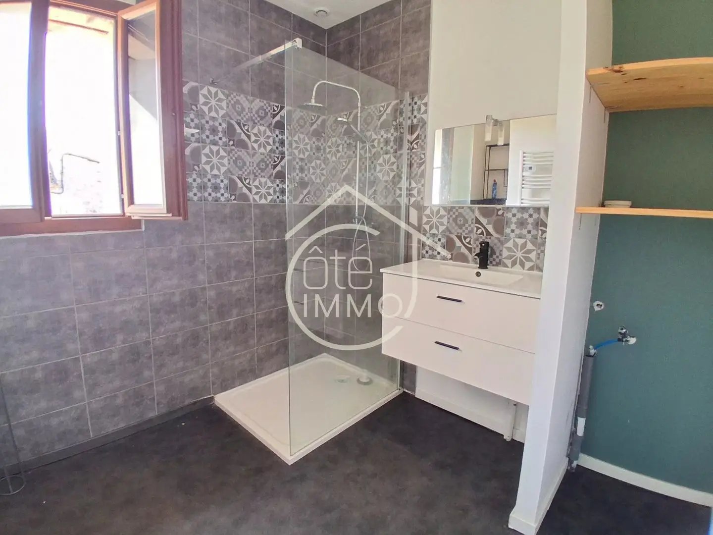 Maison à louer, 45m², Lamothe-Montravel