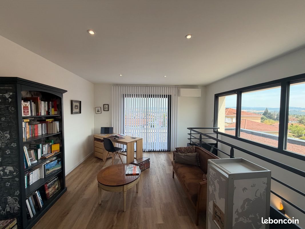 Maison à louer, 216m², Issoire