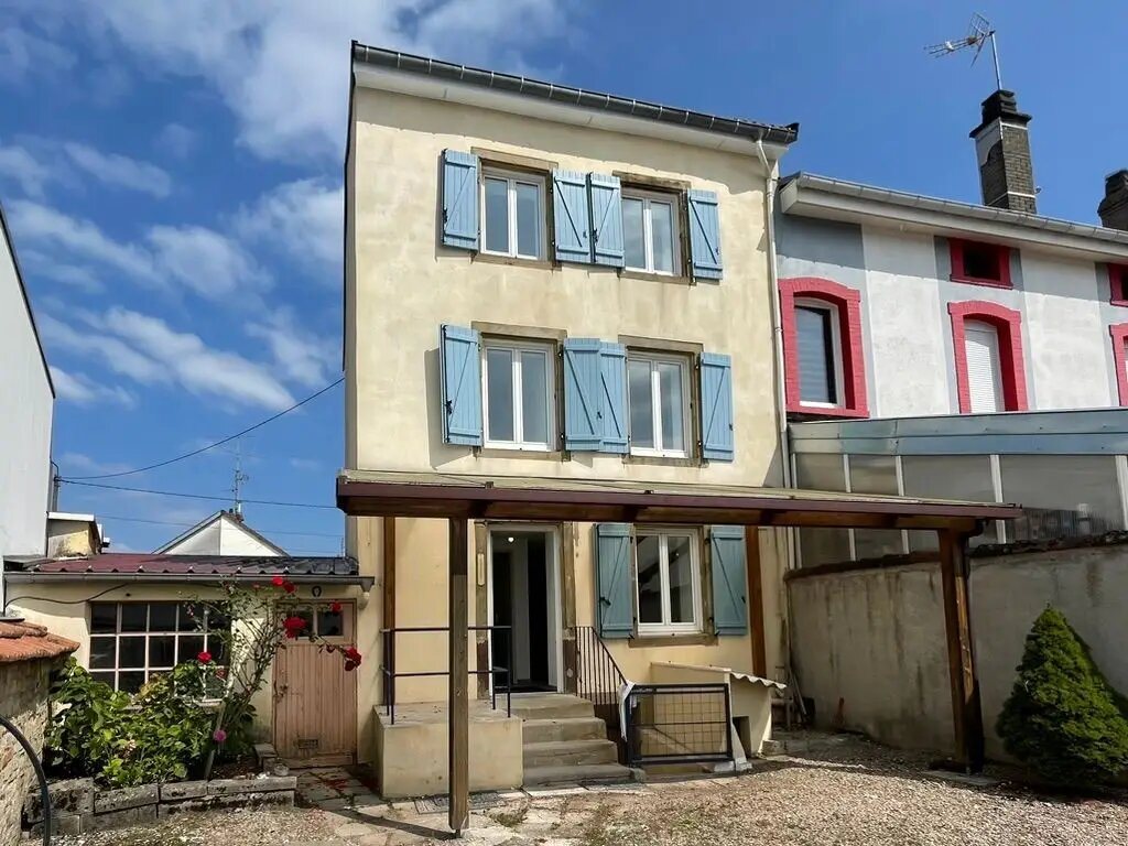 Maison à louer, 113m², Mirecourt