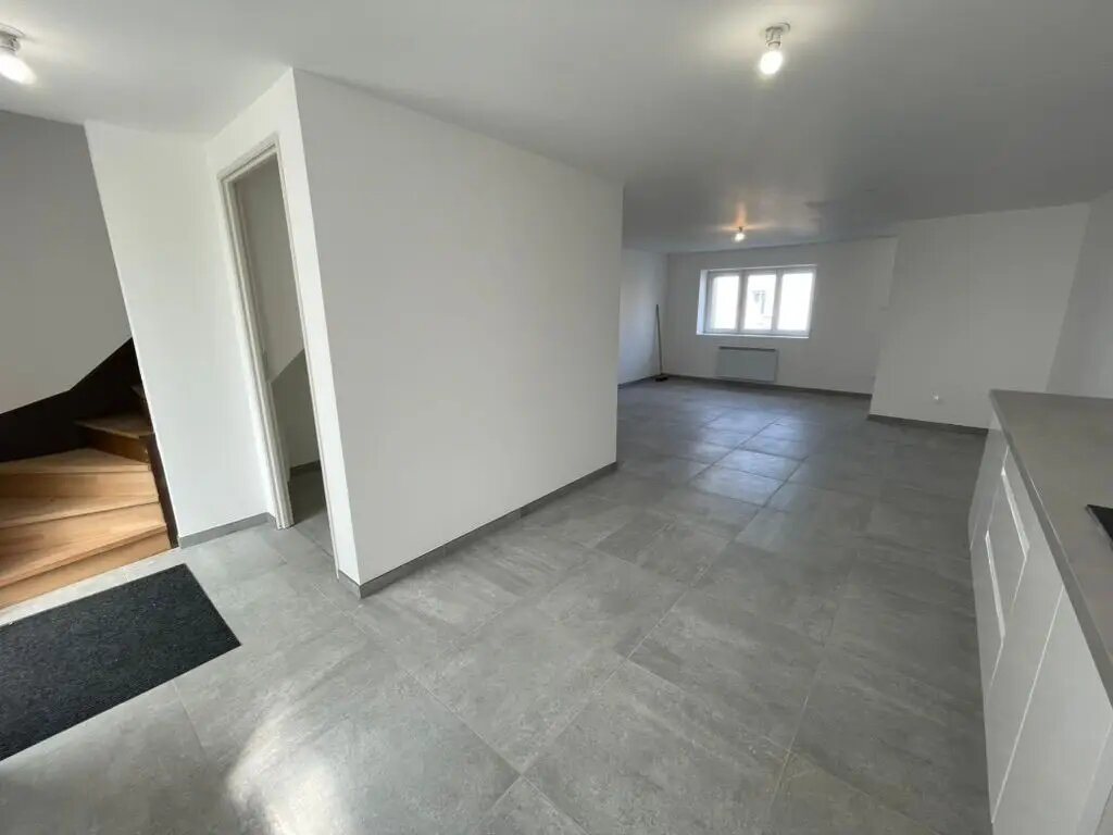 Maison à louer, 113m², Mirecourt